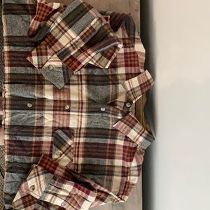 brand new legendary white tails flannel